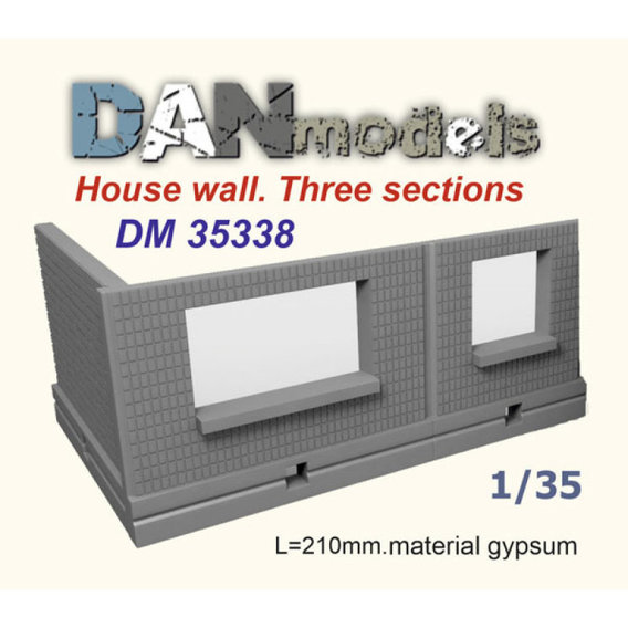 Аксессуары для диорамы DAN models Стена дома. Три секции (гипс) (DAN35338)
