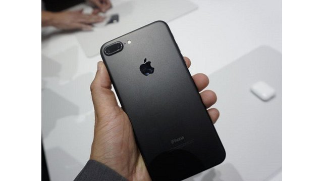 iPhone 7 Plus Black купить