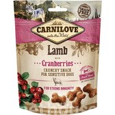 Ласощі Carnilove Dog Crunchy Snack для собак ягня журавлина 200 г (8595602527250)