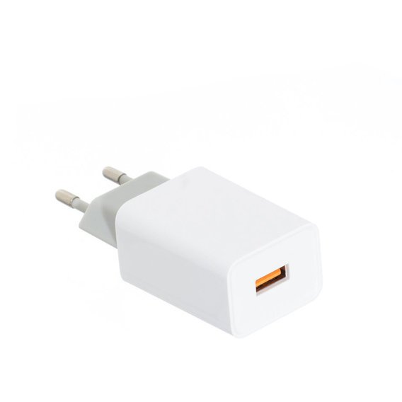 Зарядное устройство Golf USB Wall Charger Quick Charge 3А White (GF-U206Q)