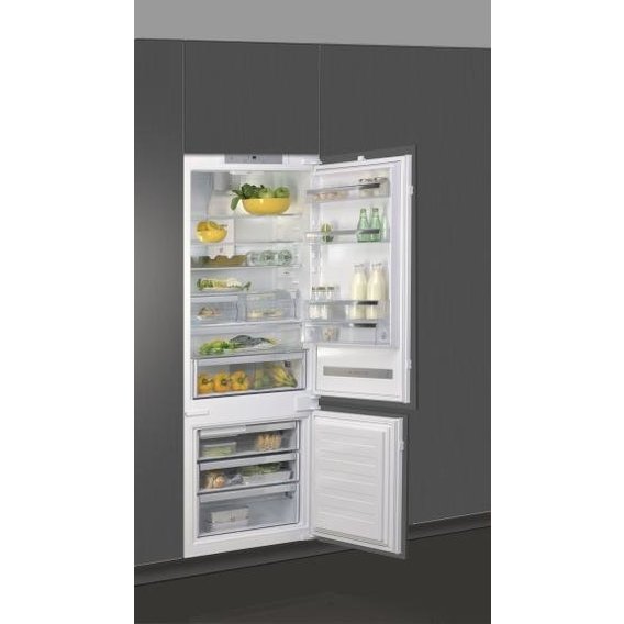 Встраиваемый холодильник Whirlpool SP40 802 EU/UA