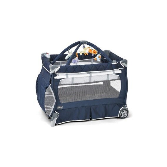 Кроватка-манеж Chicco Lullaby LX с игрушкой (79059.46)