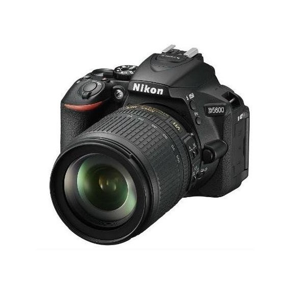 Nikon D5600 kit (18-105mm VR) Официальная гарантия