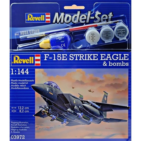 Подарочный набор c бомбардировщиком F-15E STRIKE EAGLE & bombs (RV63972)