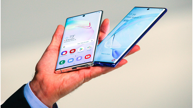 Какой телефон лучше Samsung S или A?